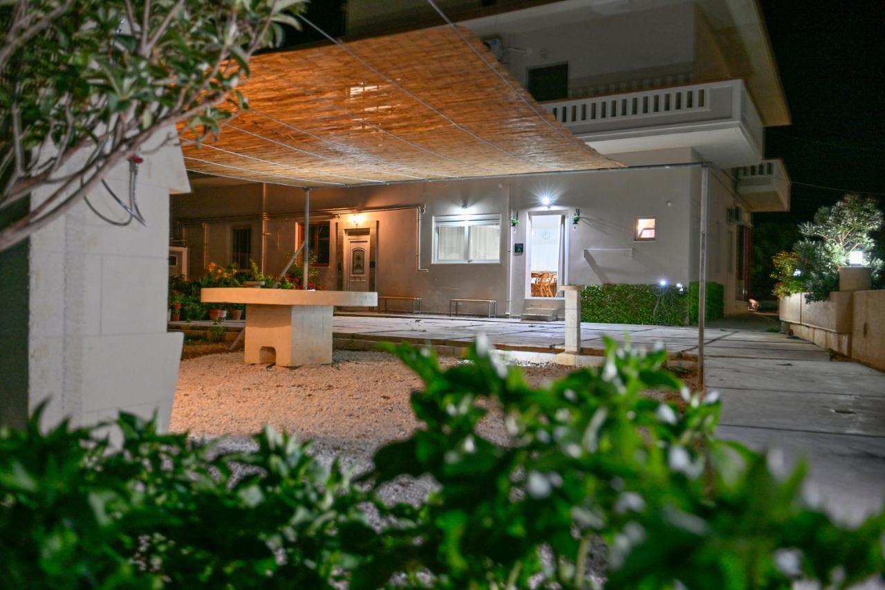Mpoulakis Apt 98 Kíssamos Dış mekan fotoğraf